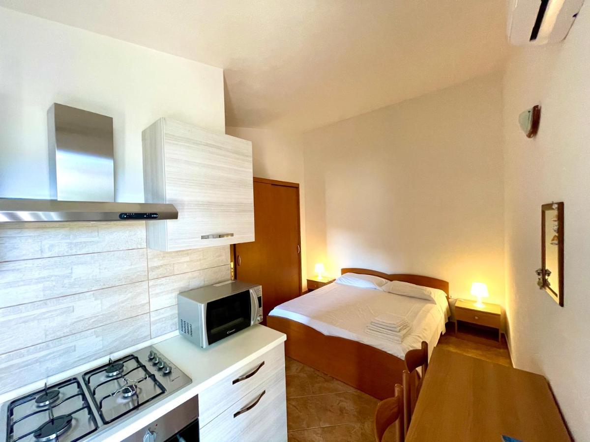 Appartement Monolocale Italia à Tergu Extérieur photo